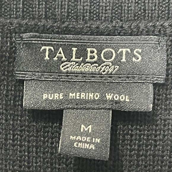 Talbots 100% Merino Wool Black Sweater Large Decorative Buttons Snap Closure - Picture 4 of 5